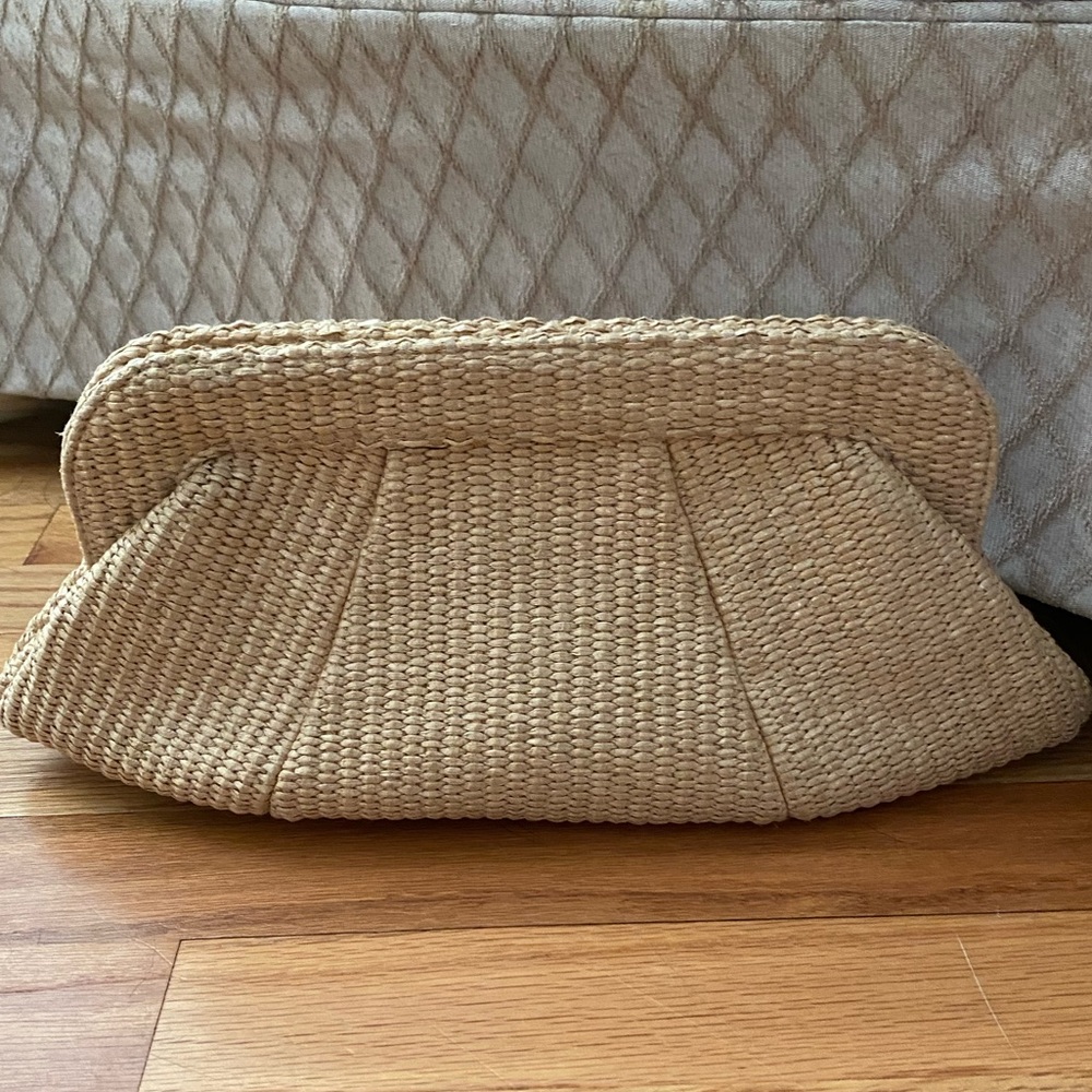 Lauren Merkin Woven Raffia Natural Clutch Gold Metallic details